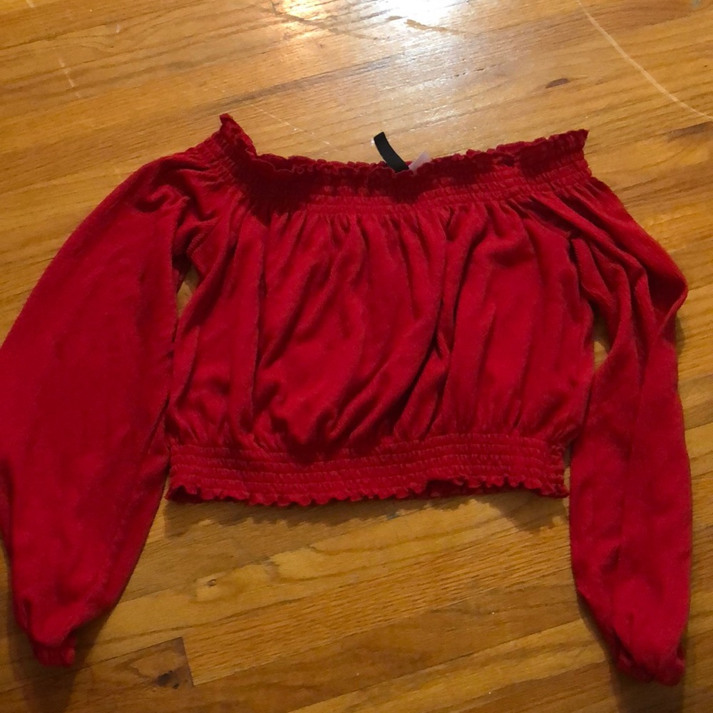 Red crop top